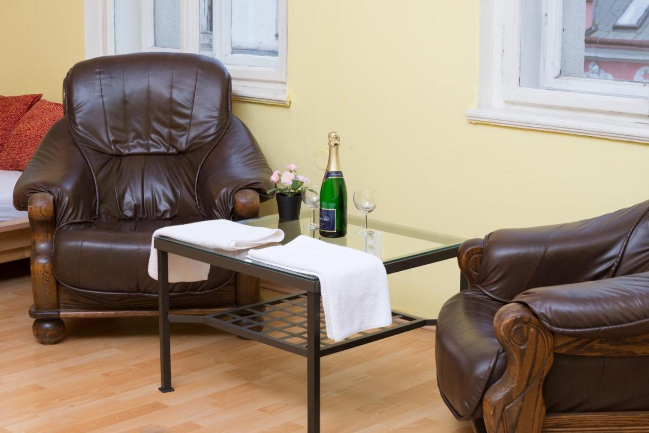 Hotel Praha Club Bed & Breakfast Екстериор снимка
